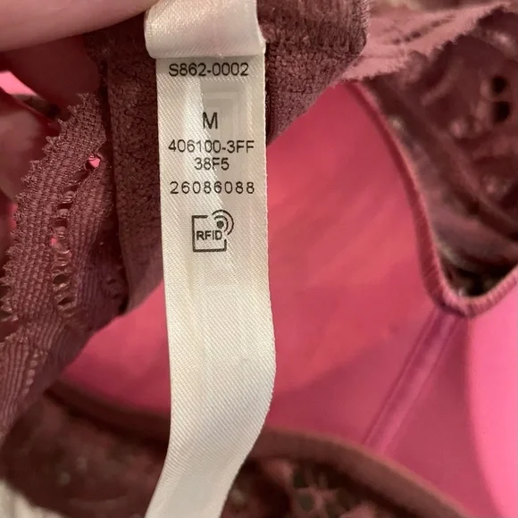 Pink by Victoria Secret Mauve Lace Size M Racerback Push Up Lace High Neck Bra - Picture 8 of 9